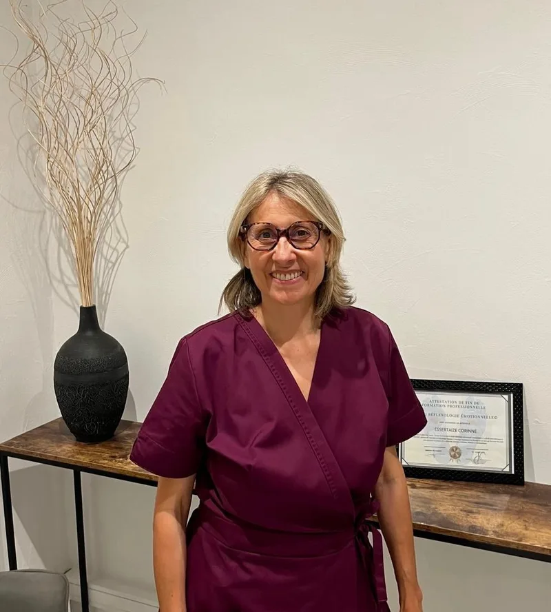 Corinne Essertaize, r&eacute;flexologue et praticienne &eacute;nerg&eacute;tique